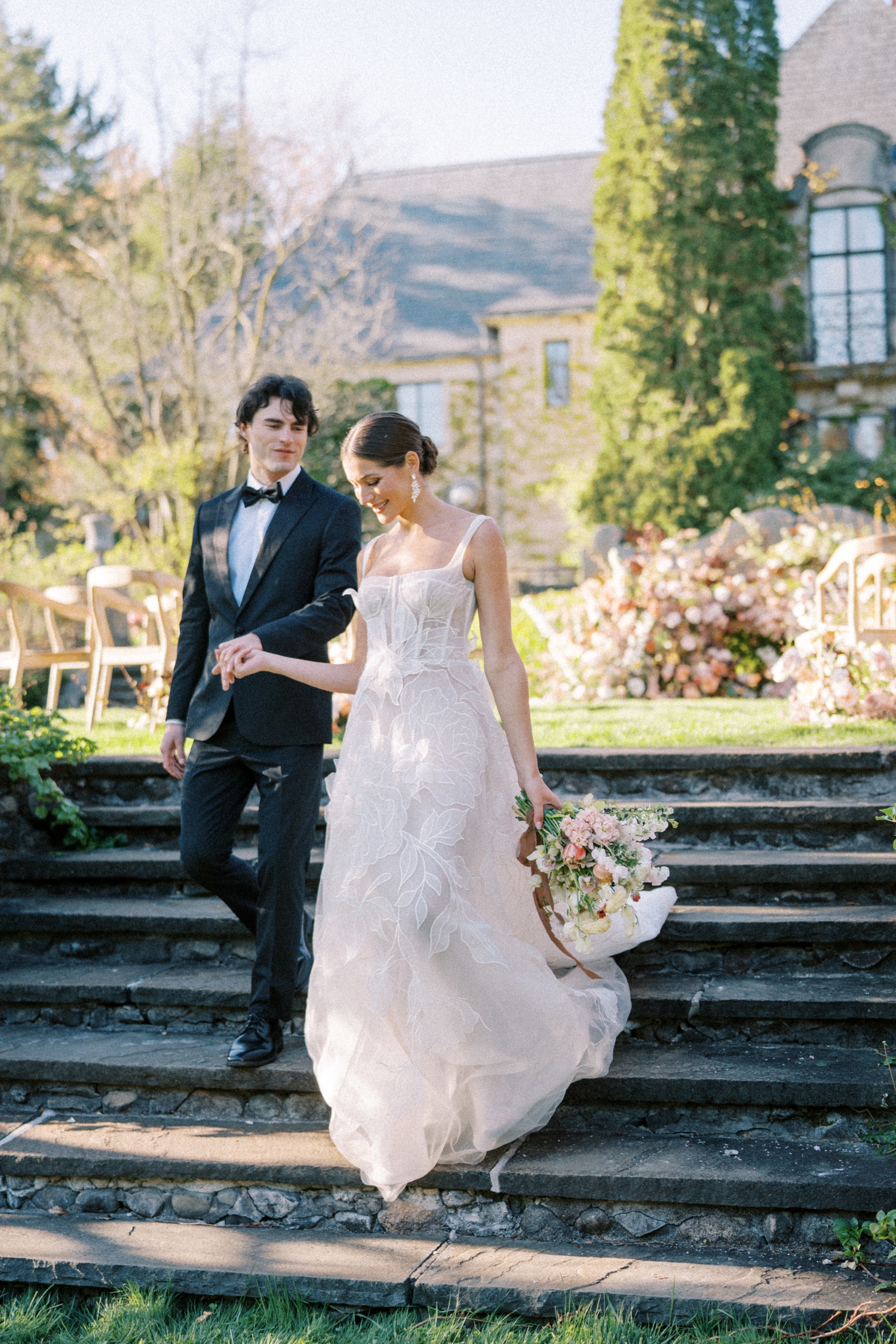 Romantic Greencrest Manor Wedding Editorial by Allison Francois Photography