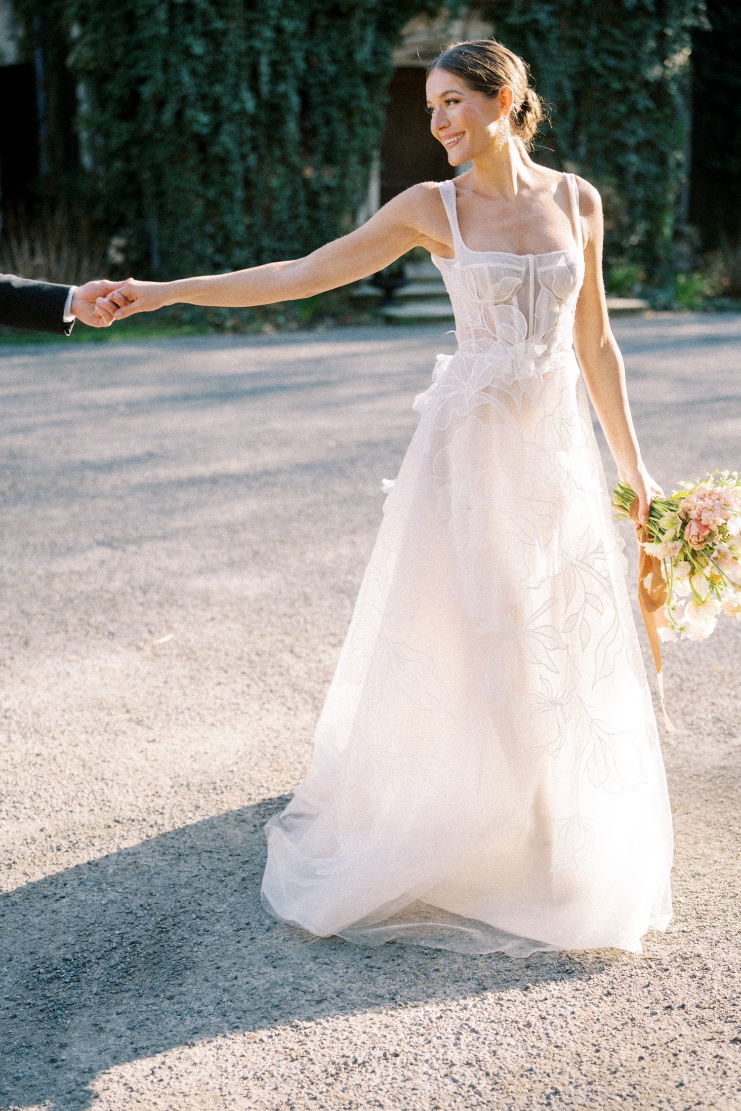 Romantic Greencrest Manor Wedding Editorial by Allison Francois Photography