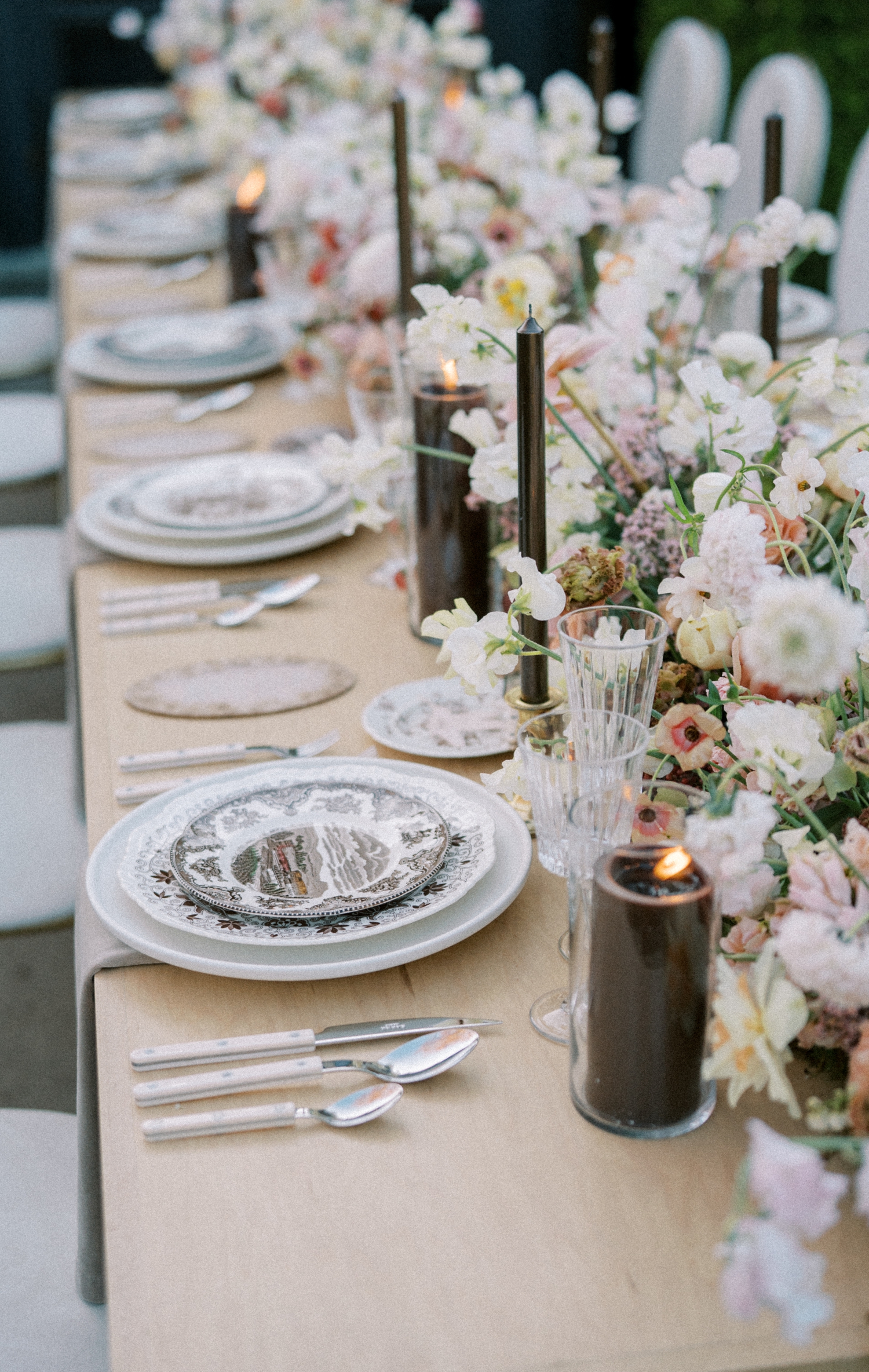 Romantic Greencrest Manor Wedding Editorial by Allison Francois Photography