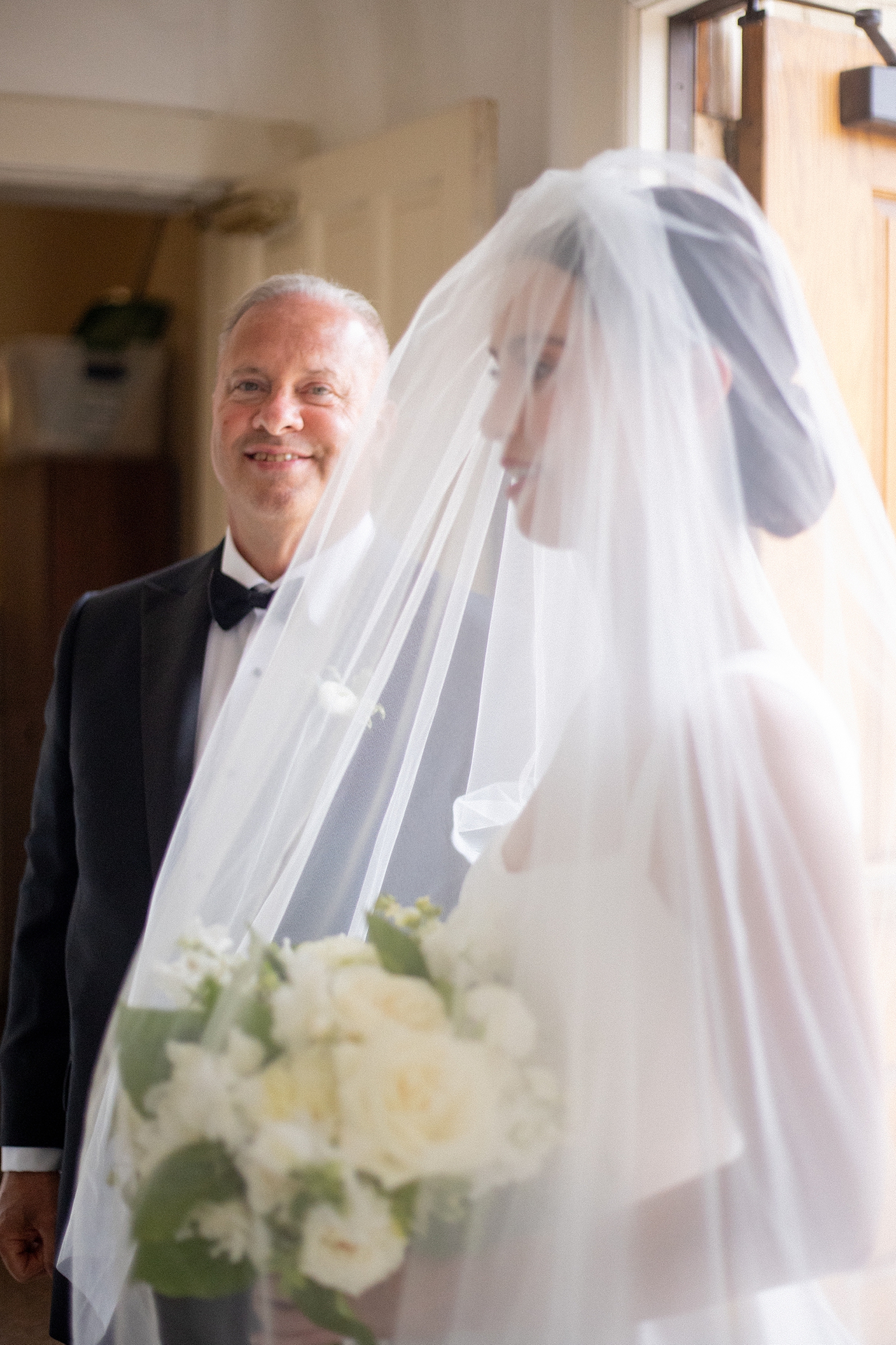 Black Tie Madison Club Wedding by Chicago Wedding Photographer Allison Francois