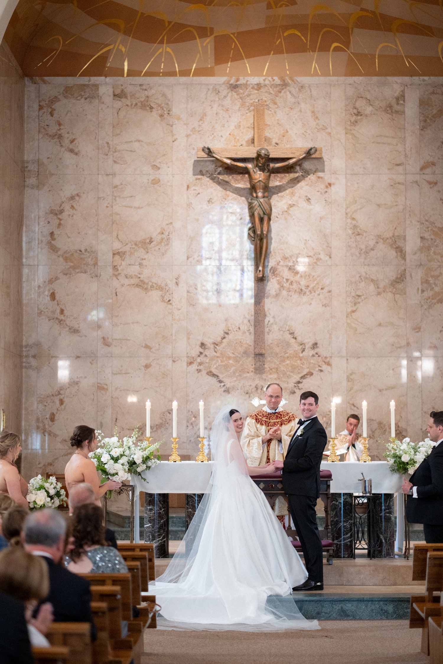 Black Tie Madison Club Wedding by Chicago Wedding Photographer Allison Francois