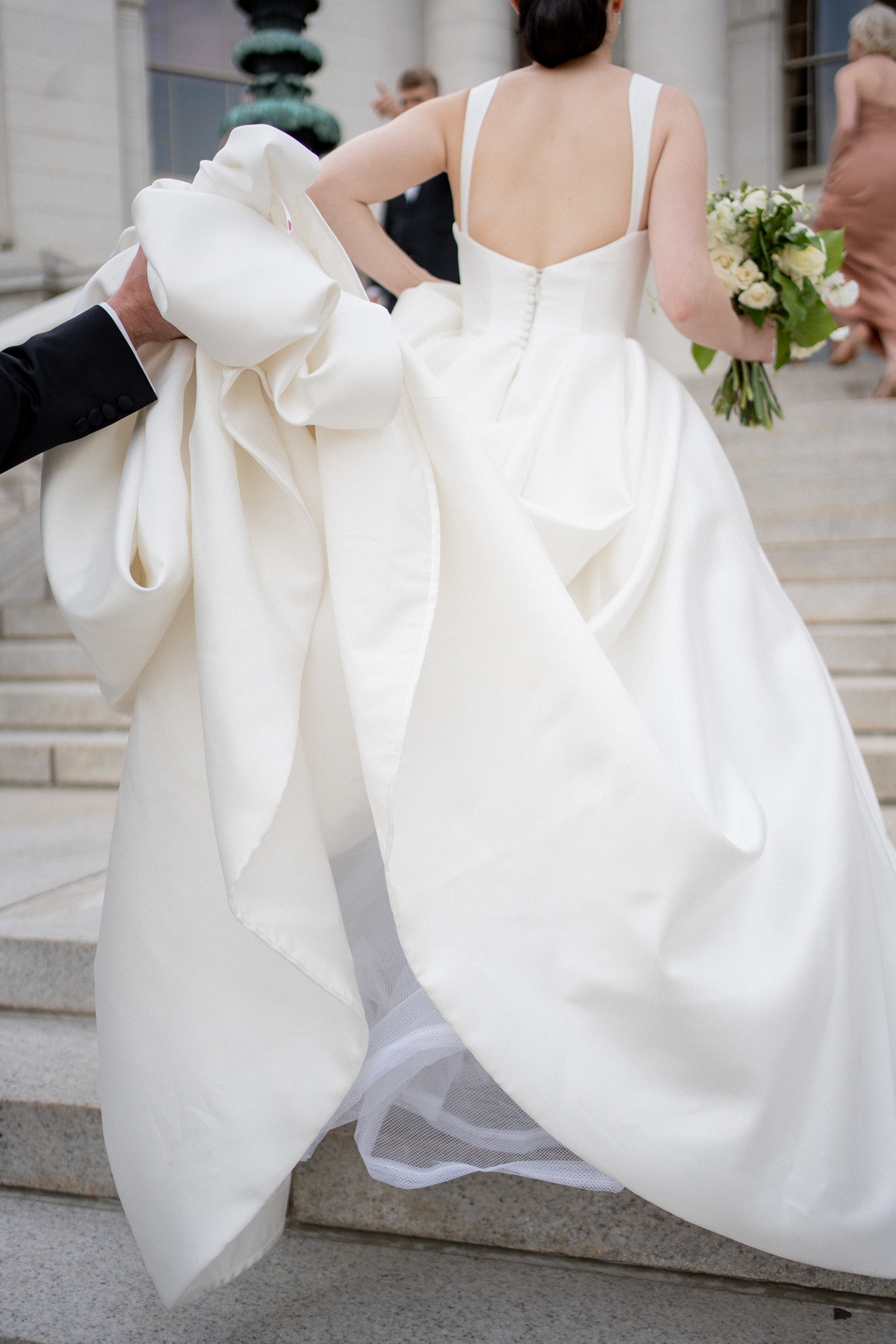 Black Tie Madison Club Wedding by Chicago Wedding Photographer Allison Francois