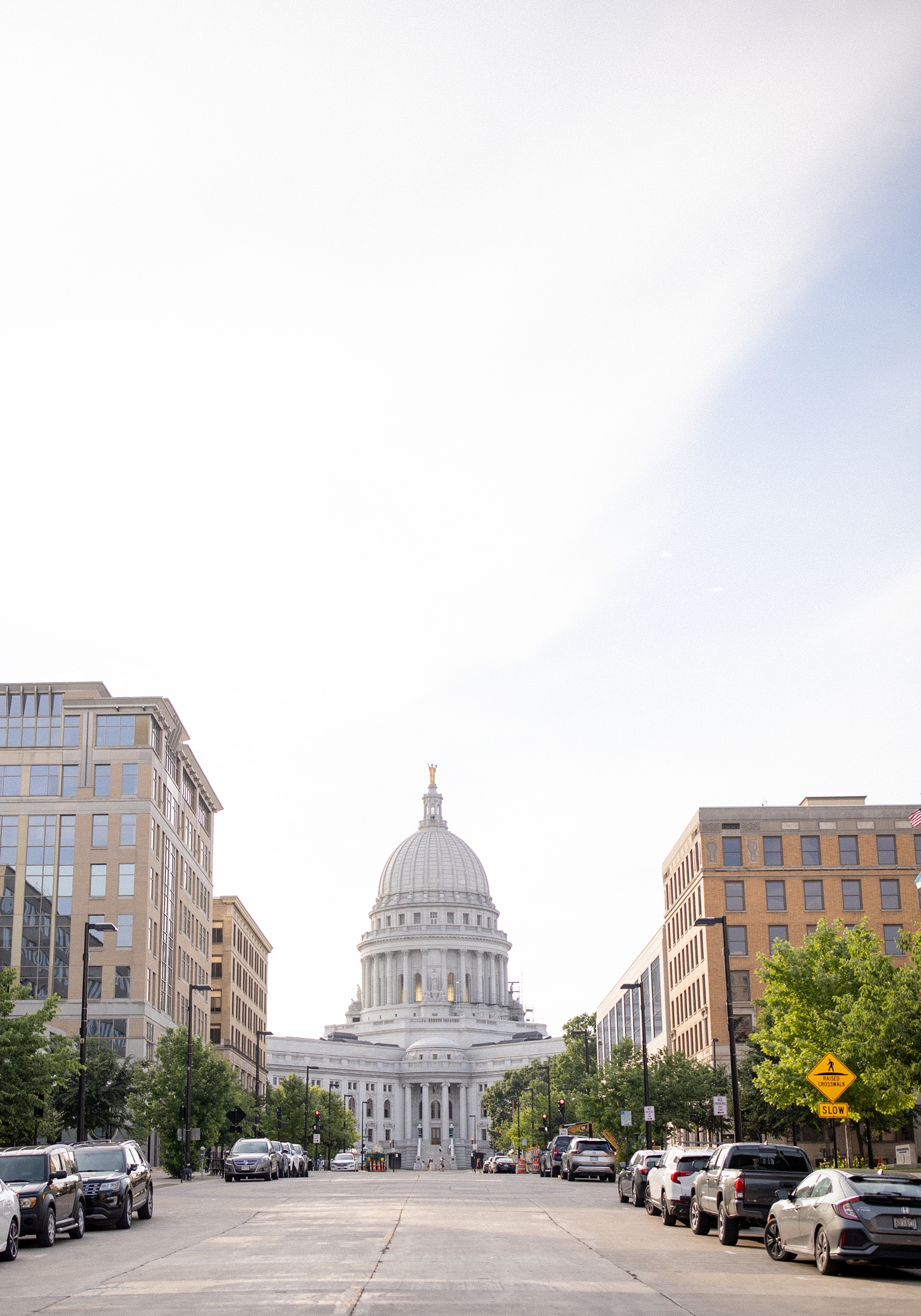 Black Tie Madison Club Wedding by Chicago Wedding Photographer Allison Francois