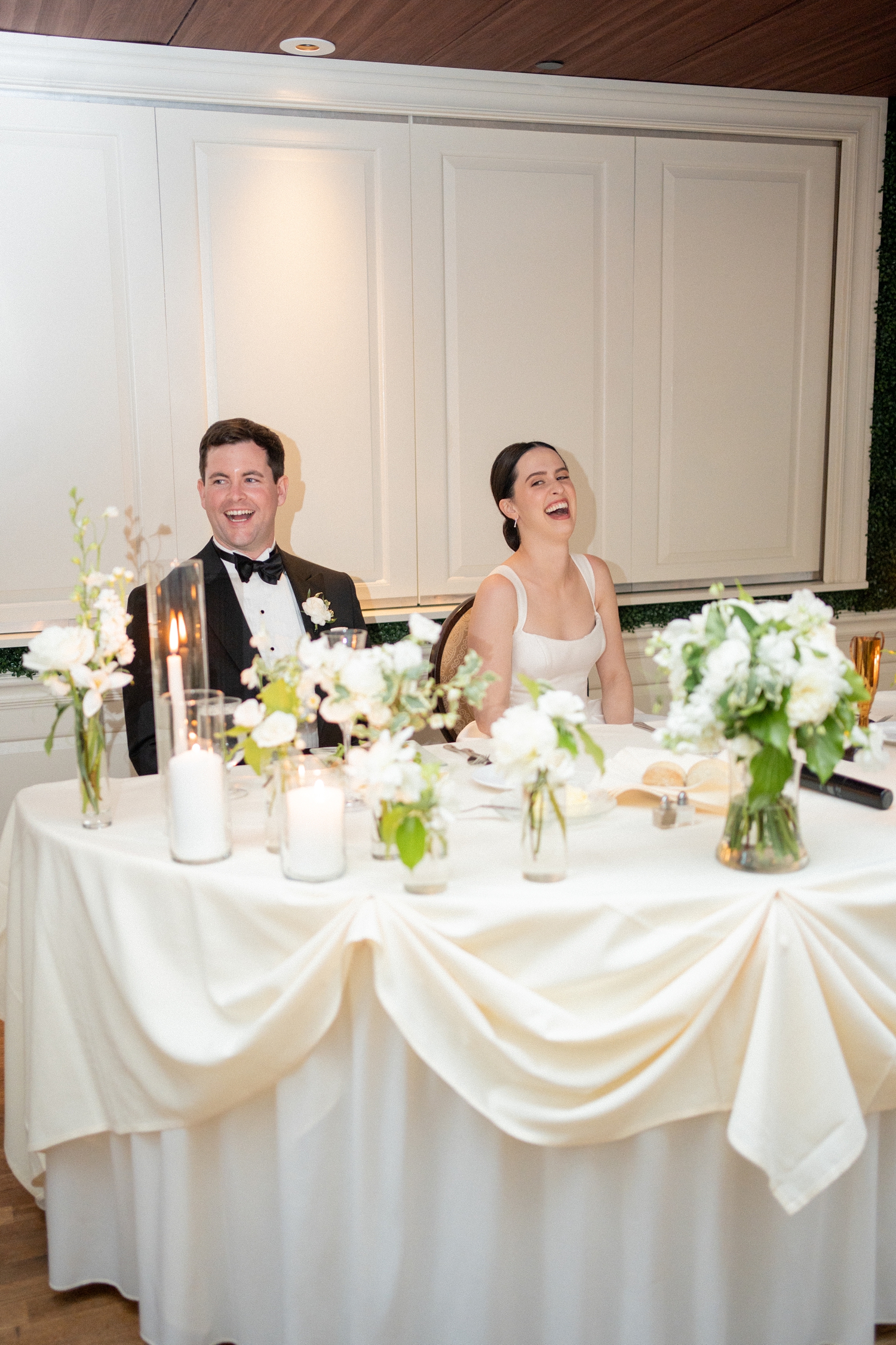 Black Tie Madison Club Wedding by Chicago Wedding Photographer Allison Francois