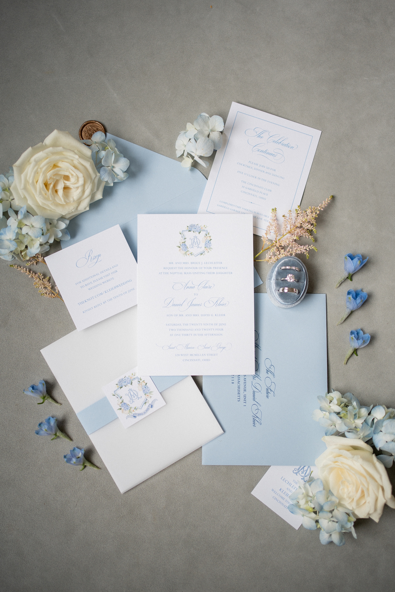 Cincinnati Club Wedding by Cincinnati Wedding Photographer Allison Francois