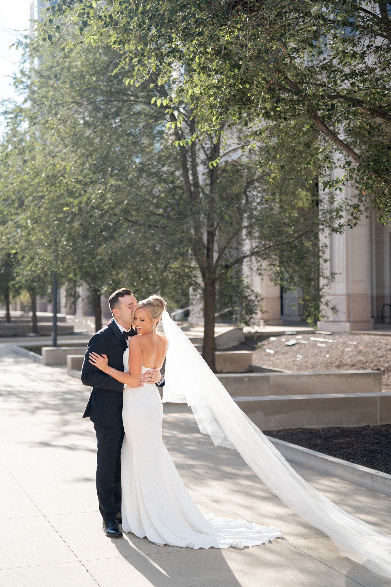 Crowne Plaza Union Station Wedding by Allison Francois Photography