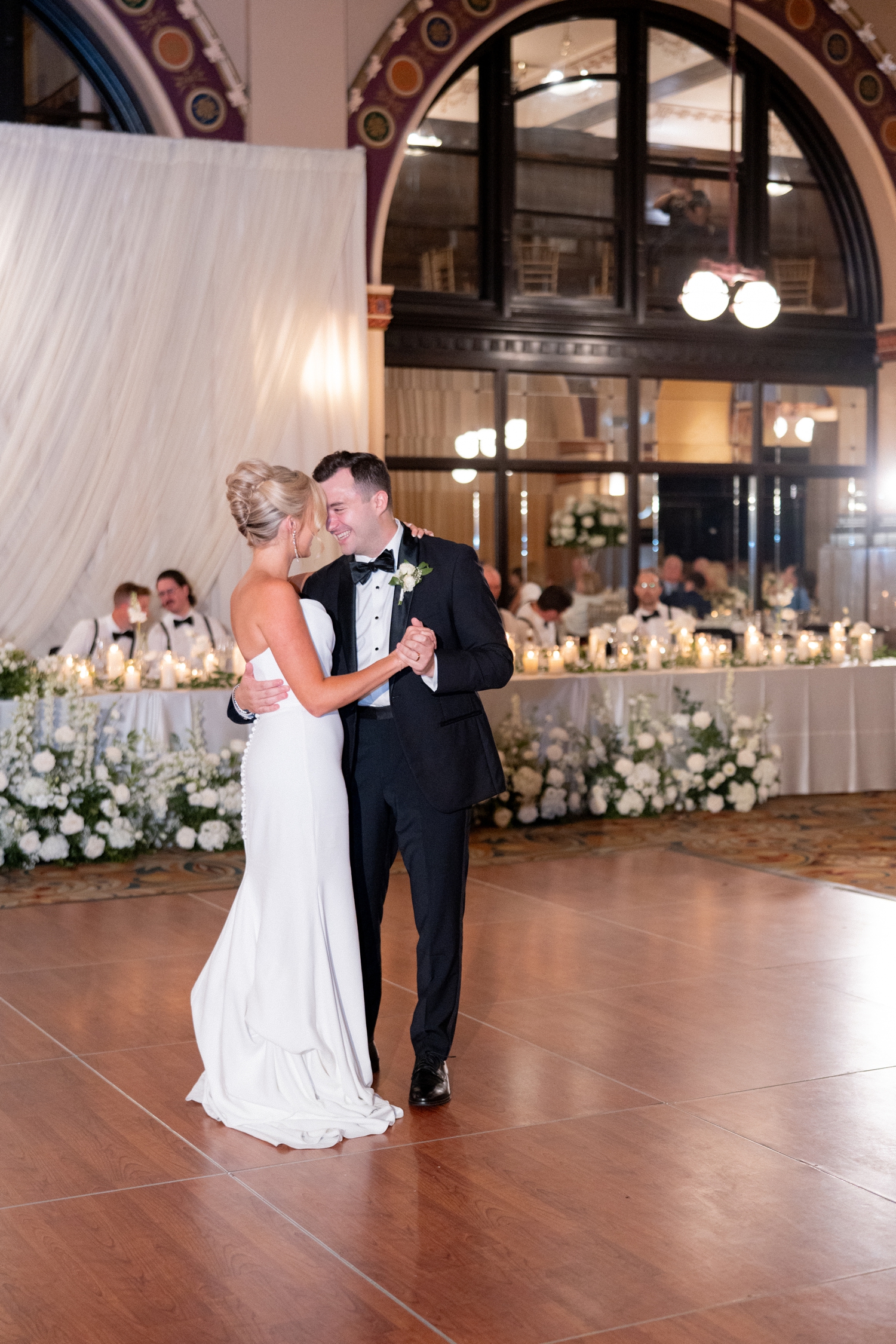 Crowne Plaza Union Station Wedding by Allison Francois Photography