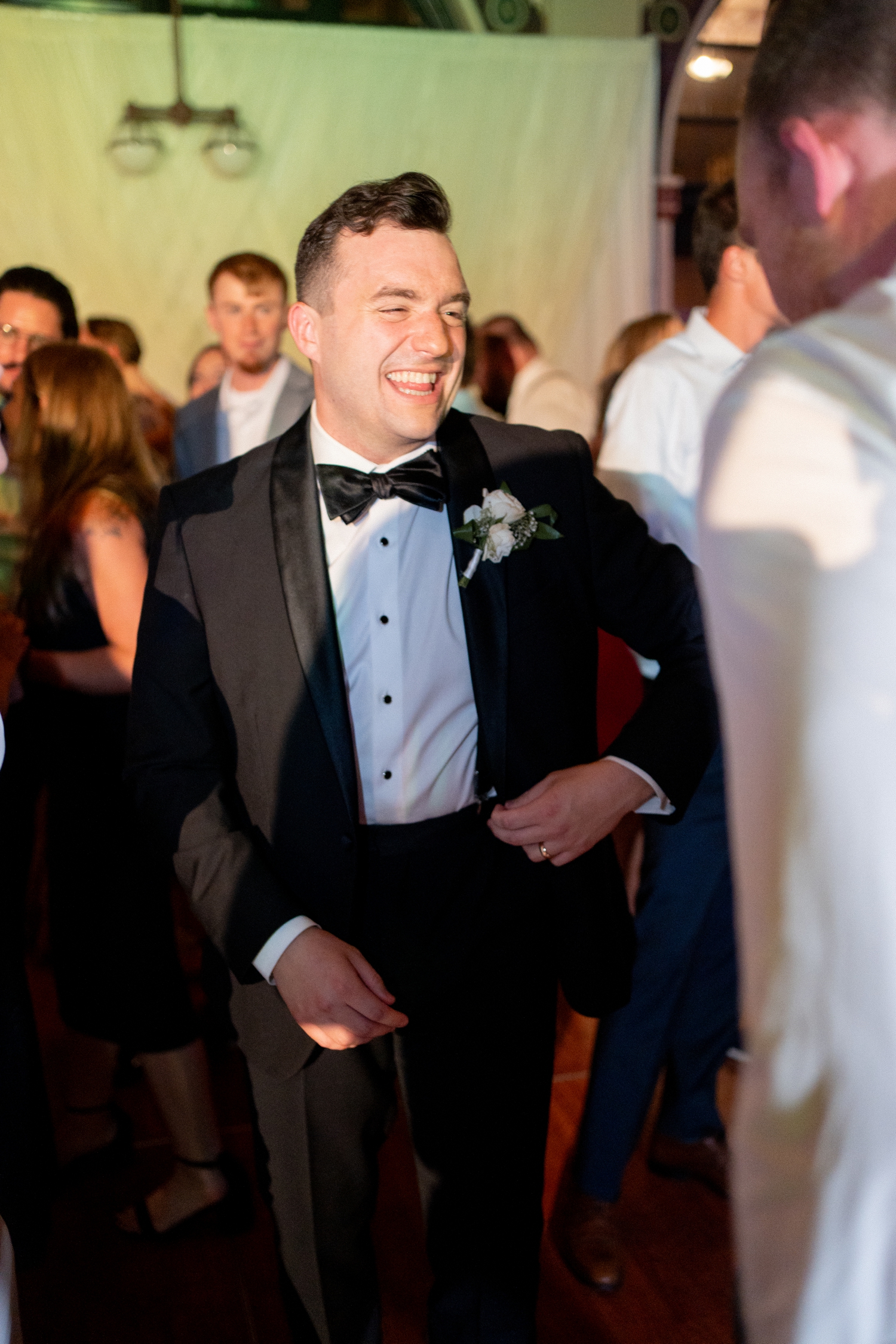 Crowne Plaza Union Station Wedding by Allison Francois Photography