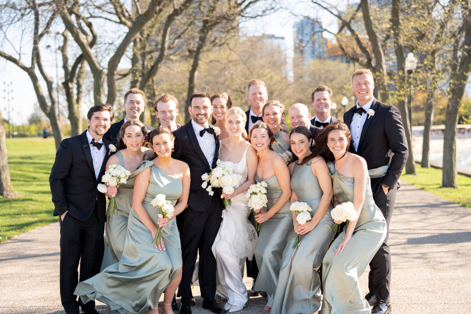 bridal party smiling at intercontinental chicago magnificent mile wedding