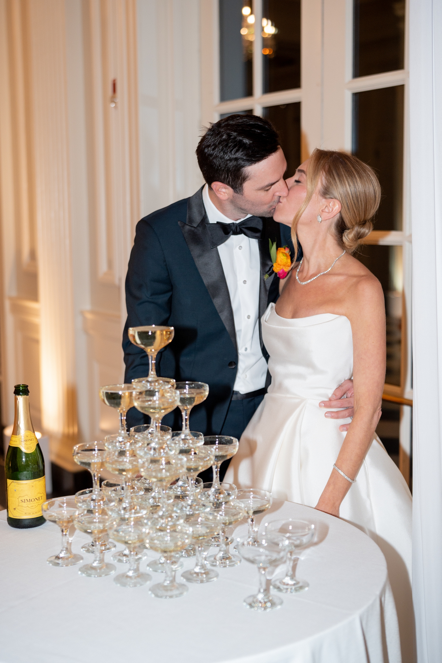 Chicago History Museum Wedding by Chicago Wedding Photographer Allison Francois
